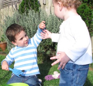 Gardening 4 Kids exploring worms Wiggly worms